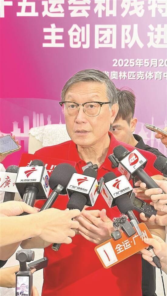 体育场里造“大海”，扬帆起航！